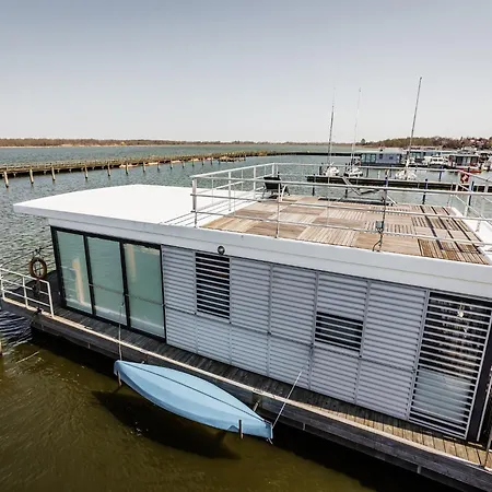Hausboot Floating House In * Ribnitz-Damgarten